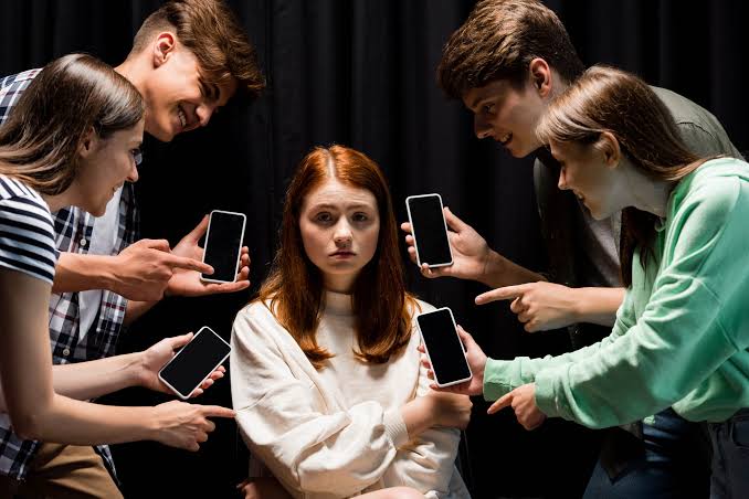 Social Media: Shaping the Lives of  Young People